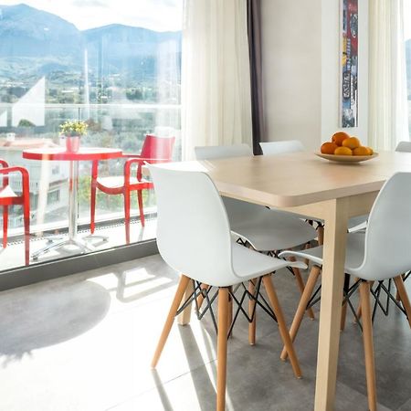 Deluxe Apt W/ Rooftop Pool In The Heart Of Kyrenia Kyrenia  Exterior photo